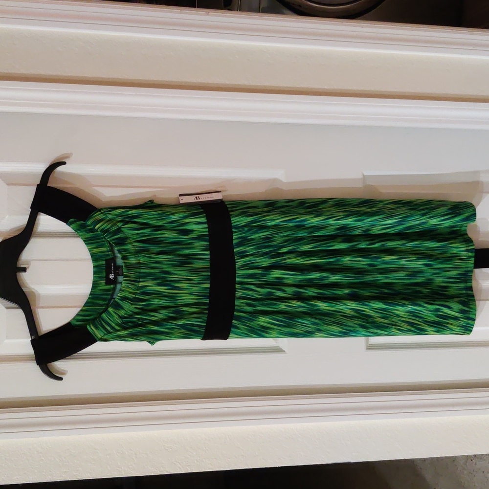 AB Studio Women's Green Black Knee Length Sleeveless Dress NWT Size Small